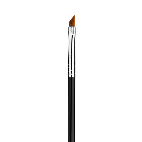 SIGMA - E06 WINGED LINER BRUSH